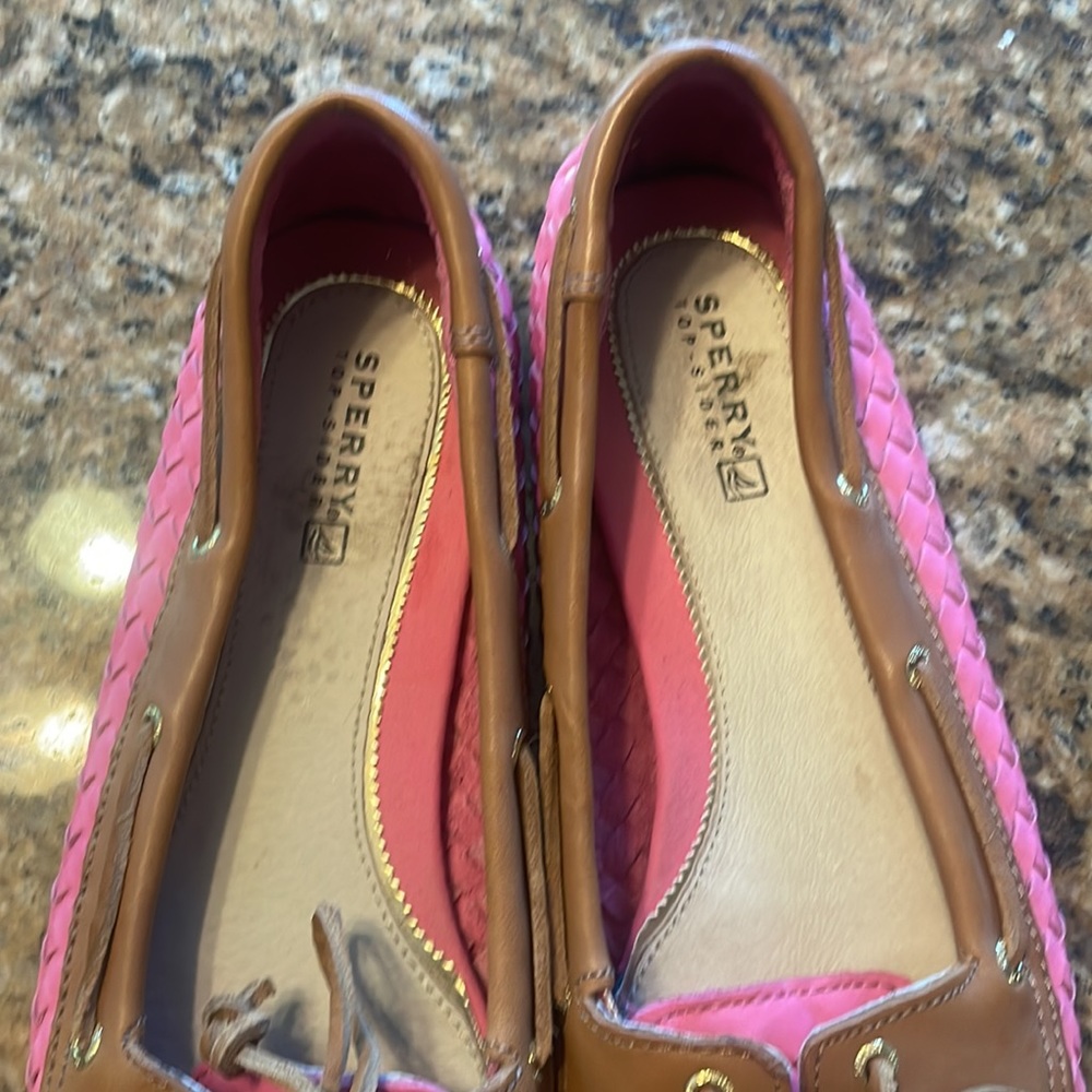 Sperrys Size 9 - Picture 3 of 3